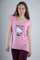 Футболка Hello Kitty сидит розовая